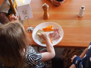 Come gestire l’appetito altalenante dei bambini