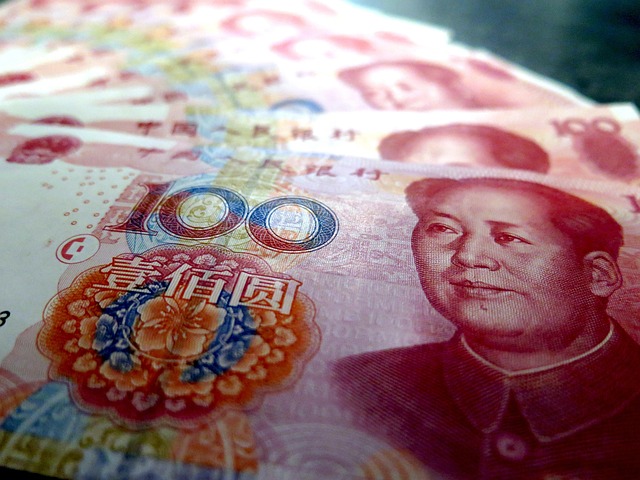 Yuan in Ascesa: Perché la Cina Avanza ma non Può Ancora Sfidare il Dominio del Dollaro